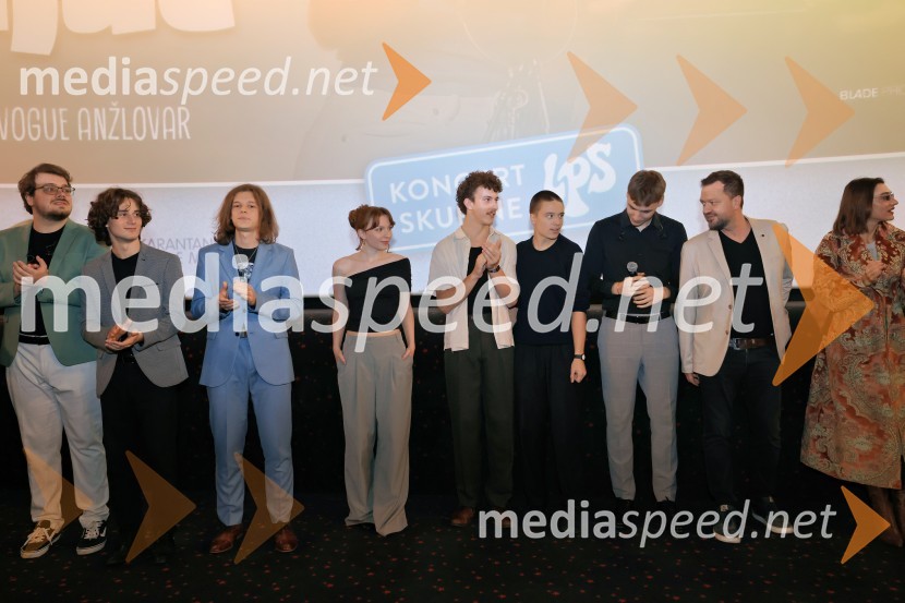  Žiga Žvižej, glasbena skupina LPS;  Gašper Hlupič, glasbena skupina LPS;  ... ;  Maks Kerševan, igralka;  Martin Mutec, glasbena skupina LPS;  Svit Šturbej;  Filip Vidušin, glasbena skupina LPS;  Primož Štorman, član skupine TabuTartinijev ključ, premiera mladinskega filma v Cineplexx Celje