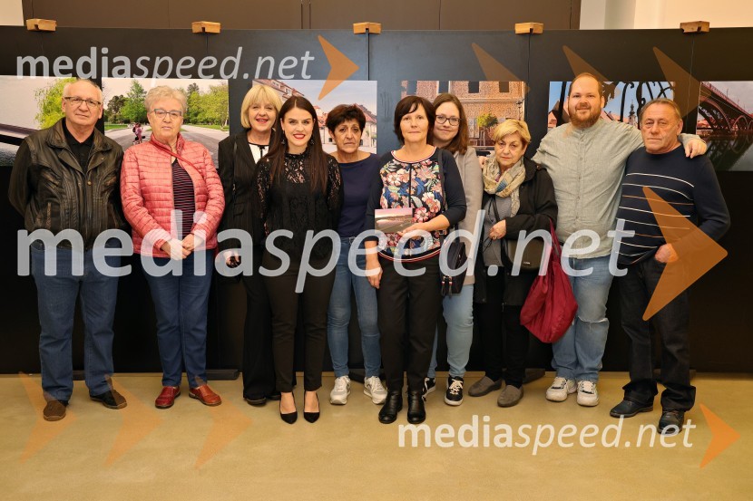 Dijana Božić: V razkošju mariborskih utrinkov, fotografska razstava