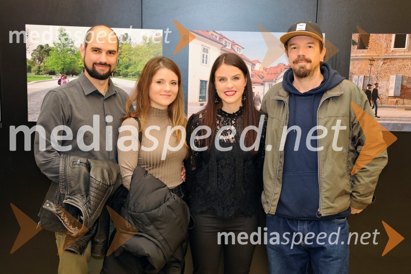  ... ;  ... ;  Dijana Božič, fotografinja;  ... Dijana Božić: V razkošju mariborskih utrinkov, fotografska razstava