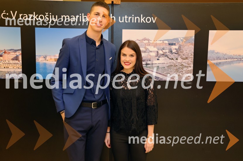  Gaj Herman;  Dijana Božič, fotografinjaDijana Božić: V razkošju mariborskih utrinkov, fotografska razstava