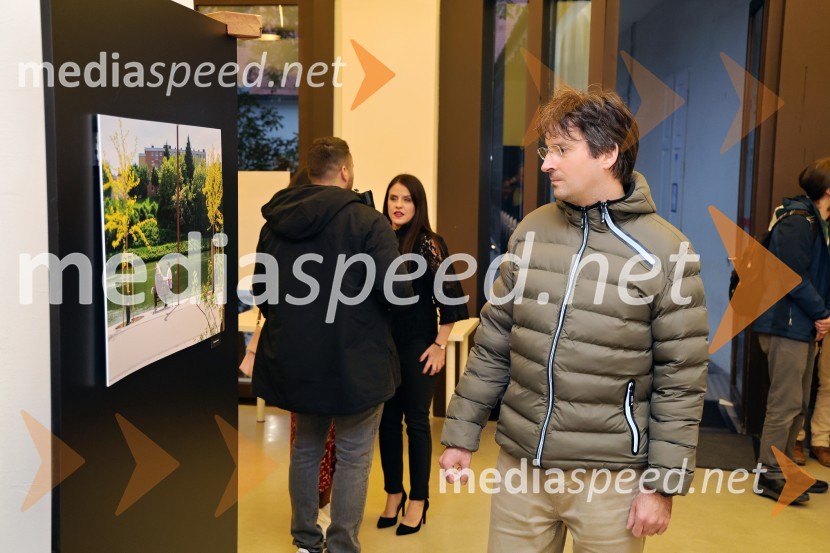 Dijana Božić: V razkošju mariborskih utrinkov, fotografska razstava