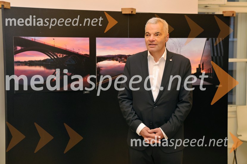  Aleksander Saša Arsenovič, župan, Mestna občina MariborDijana Božić: V razkošju mariborskih utrinkov, fotografska razstava