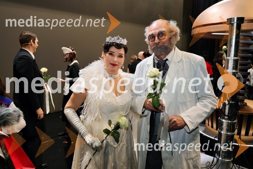  Dada Kladenik, pevka;  Alfonz Kodrič, operni pevecMož, ki je ukrotil strelo: Genialni izumi Nikole Tesle, premiera v Operi in Baletu SNG Maribor