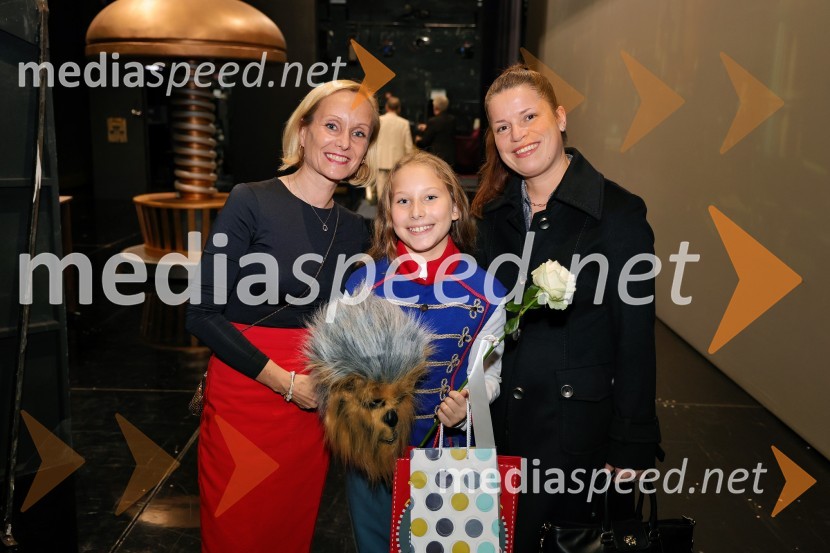  Tina  Jurgec, balerina;  Julija Jurgec;  ... Mož, ki je ukrotil strelo: Genialni izumi Nikole Tesle, premiera v Operi in Baletu SNG Maribor