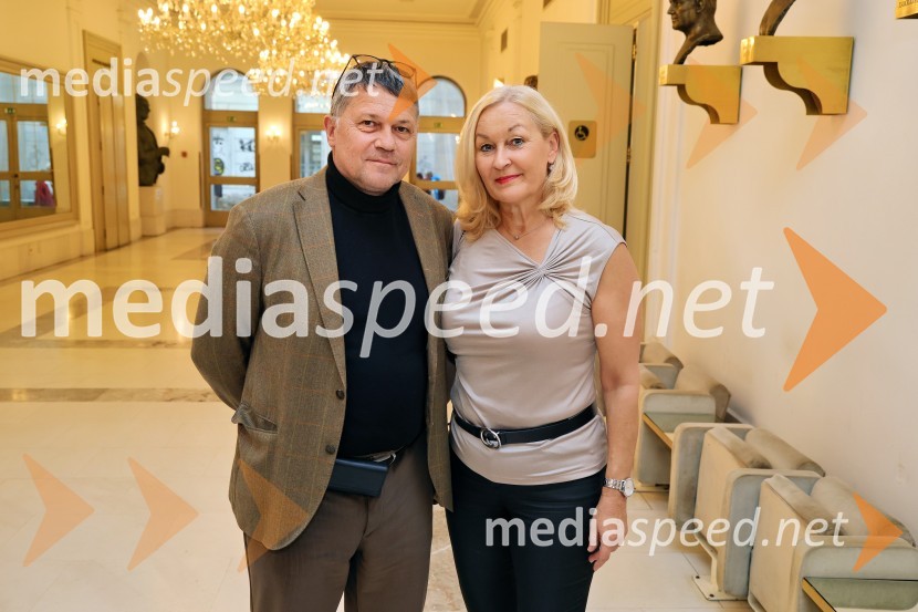  Aljaž  Bratina, mestni svetnik MO Maribor;  Barbara BratinaMož, ki je ukrotil strelo: Genialni izumi Nikole Tesle, premiera v Operi in Baletu SNG Maribor