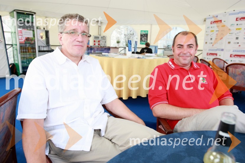 Boris Črnič - Boco, predstavnik za odnose z javnostmi Narodnega doma in Rado Lovrenčec, direktor marketinga na Radiu CityDogajanje na 17. Festivalu Lent 2009