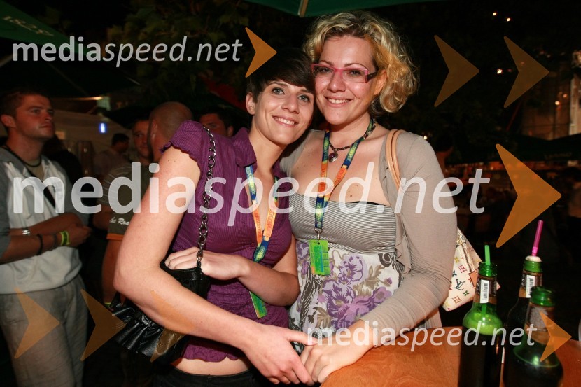 Manja Muršič in Mojca Muršič, Festival MariborDogajanje na 17. Festivalu Lent 2009