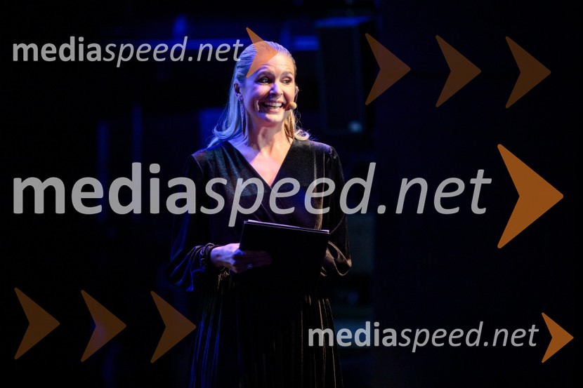  Bernarda Žarn, voditeljicaAljoša Bagola, Ne! je moč, dogodek ob izidu knjige