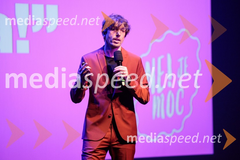  Aljoša Bagola, kreativni direktor, kolumnist, predavatelj in knjižni avtorAljoša Bagola, Ne! je moč, dogodek ob izidu knjige