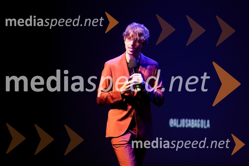  Aljoša Bagola, kreativni direktor, kolumnist, predavatelj in knjižni avtorAljoša Bagola, Ne! je moč, dogodek ob izidu knjige