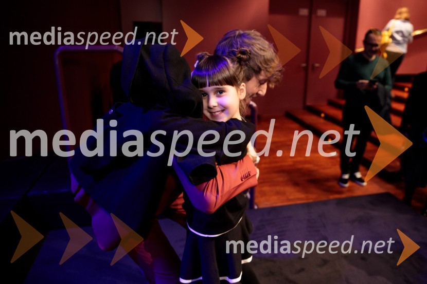  ... ;  Aljoša Bagola, kreativni direktor, kolumnist, predavatelj in knjižni avtorAljoša Bagola, Ne! je moč, dogodek ob izidu knjige