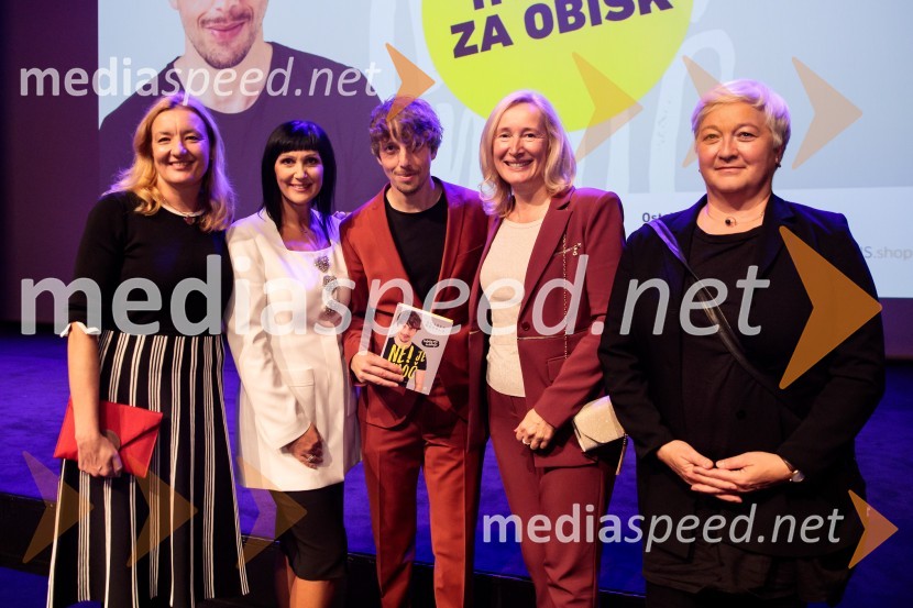 dr. Alenka Kepic Mohar, glavna urednica Mladinske knjige in direktorica Cankarjeve založbe;  Karmen Pangos, poslovna direktorica, Perutnina Ptuj d.o.o.;  Aljoša Bagola, kreativni direktor, kolumnist, predavatelj in knjižni avtor;  ... ;  ... Aljoša Bagola, Ne! je moč, dogodek ob izidu knjige