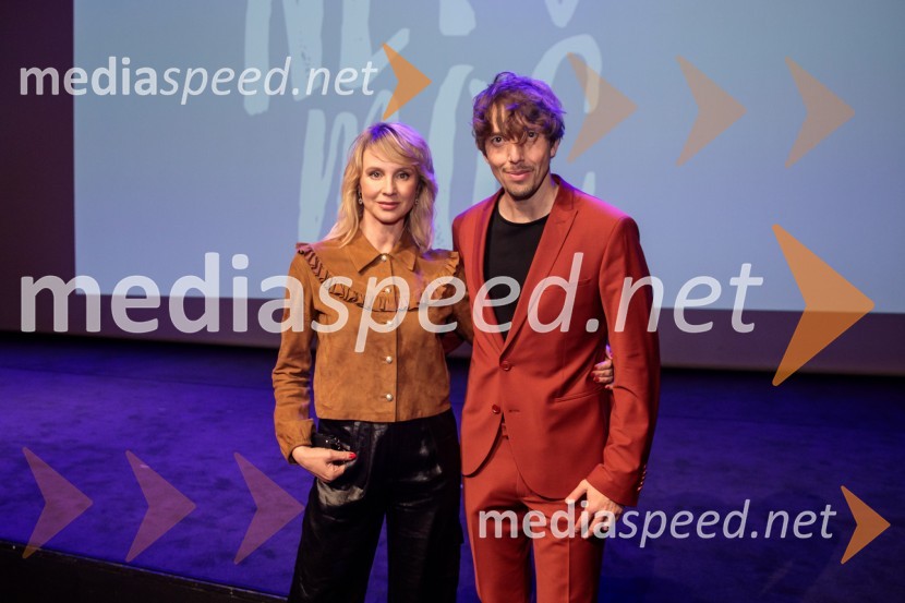  Iva Krajnc Bagola, igralka;  Aljoša Bagola, kreativni direktor, kolumnist, predavatelj in knjižni avtorAljoša Bagola, Ne! je moč, dogodek ob izidu knjige