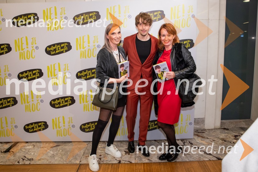  ... ;  Aljoša Bagola, kreativni direktor, kolumnist, predavatelj in knjižni avtor;  ... Aljoša Bagola, Ne! je moč, dogodek ob izidu knjige