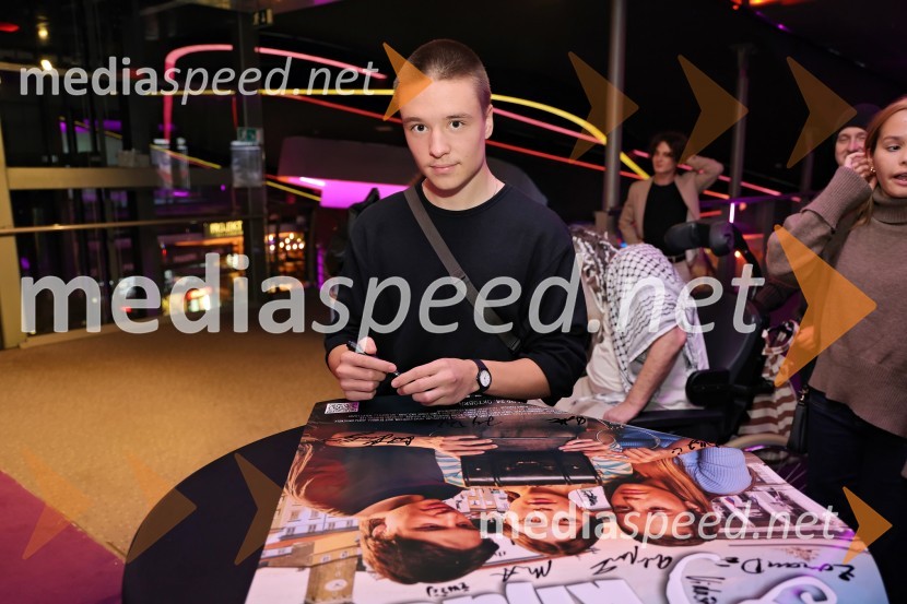  Svit ŠturbejTartinijev ključ, premiera filma v Mariboxu