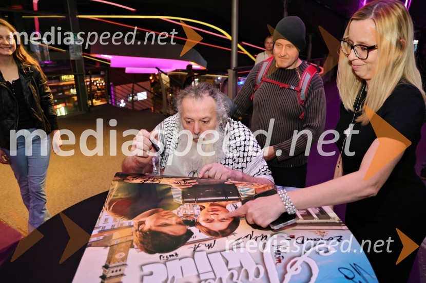  ... ;  Vinci Vogue Anžlovar, scenarist;  Ksenija Arzenšek, pomočnica direktorja MARIBOXTartinijev ključ, premiera filma v Mariboxu