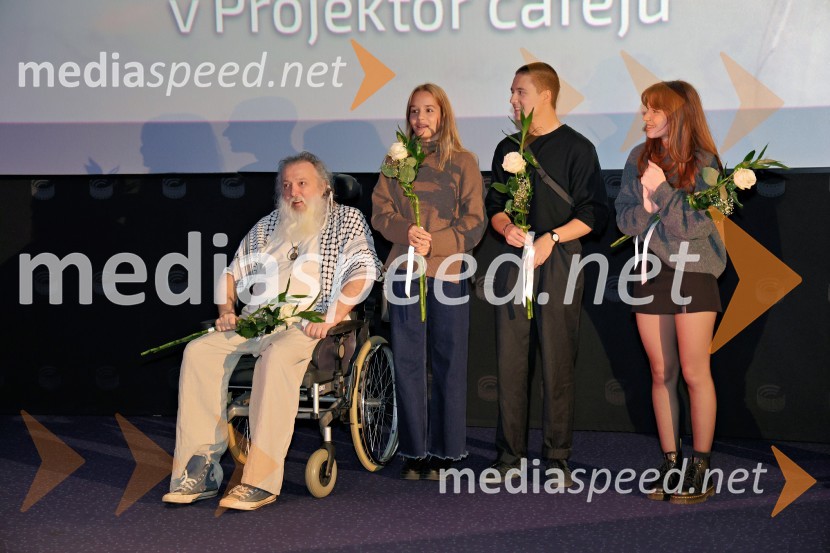  Vinci Vogue Anžlovar, scenarist;  Ella Lapajne, igralka;  Svit Šturbej;  Maks Kerševan, igralkaTartinijev ključ, premiera filma v Mariboxu