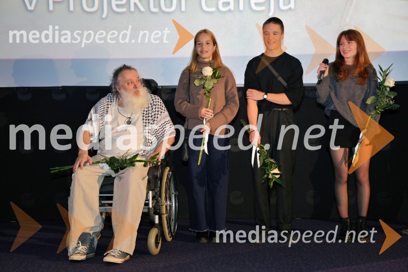  Vinci Vogue Anžlovar, scenarist;  Ella Lapajne, igralka;  Svit Šturbej;  Maks Kerševan, igralkaTartinijev ključ, premiera filma v Mariboxu