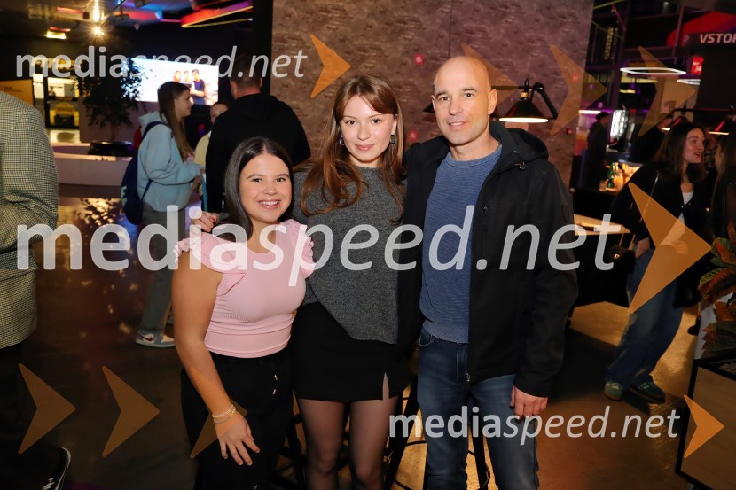  ... ;  Maks Kerševan, igralka;  ... Tartinijev ključ, premiera filma v Mariboxu