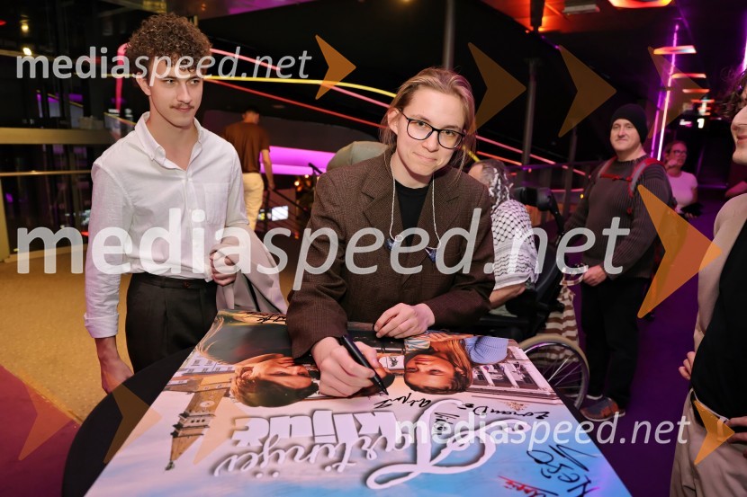  Martin Mutec, glasbena skupina LPS;  Zala Velenšek, glasbena skupina LPSTartinijev ključ, premiera filma v Mariboxu