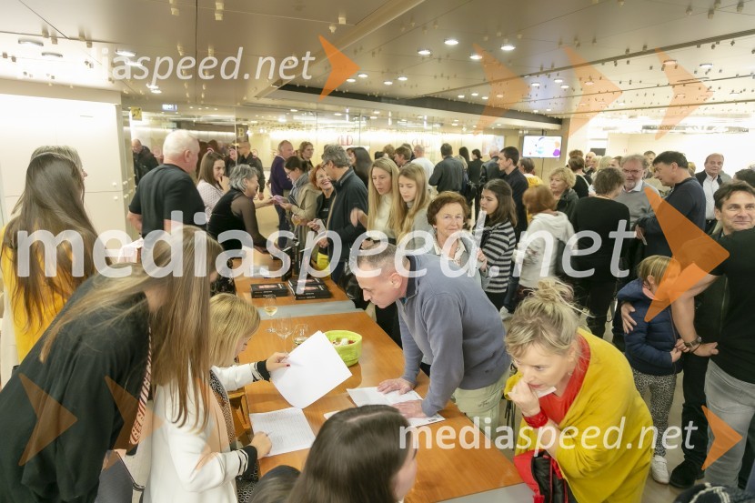 Arne Hodalič: Moje svetlobe, moj svet,  predstavitev avtobiografije, Cankarjev dom