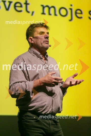  Arne Hodalič, fotografArne Hodalič: Moje svetlobe, moj svet,  predstavitev avtobiografije, Cankarjev dom