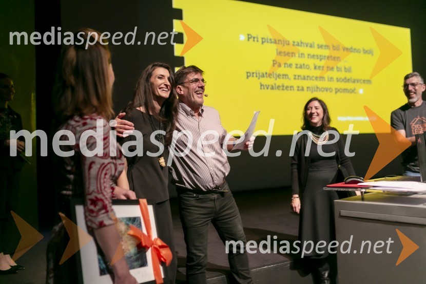  ... ;  Arne Hodalič, fotograf;  ... ;  ... Arne Hodalič: Moje svetlobe, moj svet,  predstavitev avtobiografije, Cankarjev dom