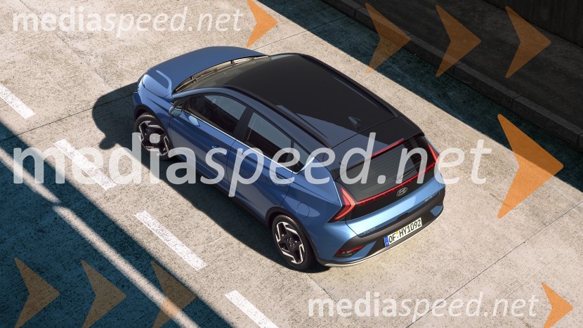 Novi Bayon: Eleganten SUV z vodilno praktičnostjo v svojem razredu