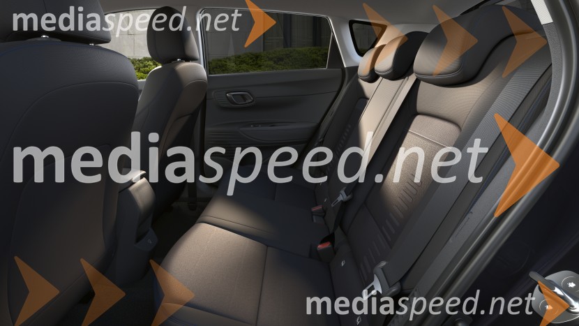 Novi Bayon: Eleganten SUV z vodilno praktičnostjo v svojem razredu