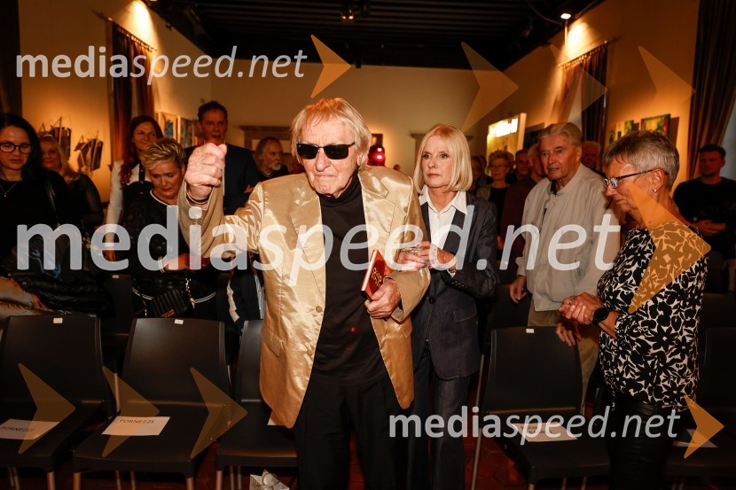  Tone Fornezzi - Tof, novinarSlovesnost ob obeležitvi življenjskega jubileja Antona Fornezzija Tofa