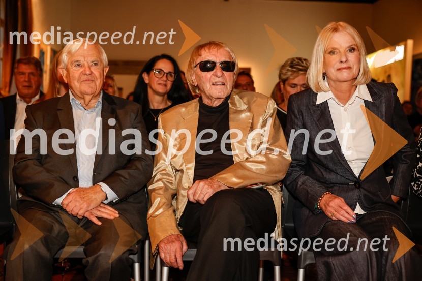  Milan Kučan, nekdanji predsednik Republike Slovenije;  Tone Fornezzi - Tof, novinar;  Pika Fornezzi RobičSlovesnost ob obeležitvi življenjskega jubileja Antona Fornezzija Tofa