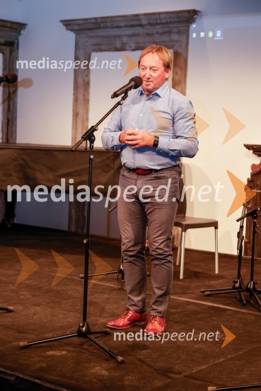  Bojan Križaj, nekdanji smučarSlovesnost ob obeležitvi življenjskega jubileja Antona Fornezzija Tofa