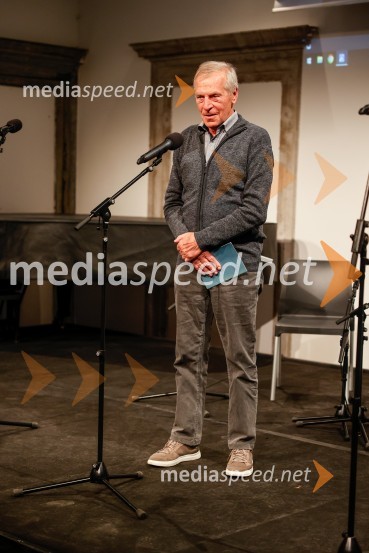  Janez Čadež, nekdanji generalni direktor RTV SLOSlovesnost ob obeležitvi življenjskega jubileja Antona Fornezzija Tofa