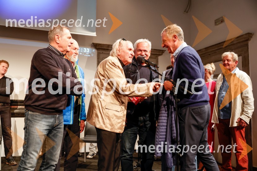  Peter Ameršek;  Miroslav Cerar, nekdanji gimnastičar, nekdanji predsednik Odbora za podeljevanje Bloudkovih priznanj;  Tone Fornezzi - Tof, novinar;  Brane  Küzmič, zunanji strokovni sodelavec Agencije za varnost v prometu ;  Joško PapičSlovesnost ob obeležitvi življenjskega jubileja Antona Fornezzija Tofa