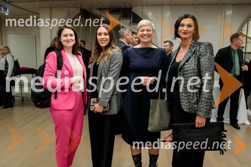  ... ;  ... ;  ... ;  Simona Špilak, direktorica, BOC InstituteZlata gazela Slovenije 2024 je podjetje Hyla