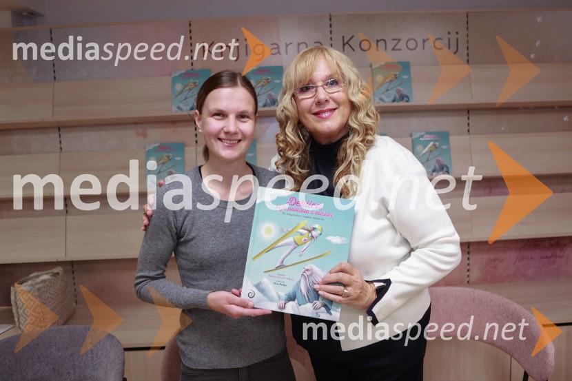  Ema  Klinec, smučarska skakalka;  Bojana Fende Habula, avtoricaPredstavitev pravljice Deklica, ki je poletela z mirom in srečanje s smučarsko skakalko Emo Klinec