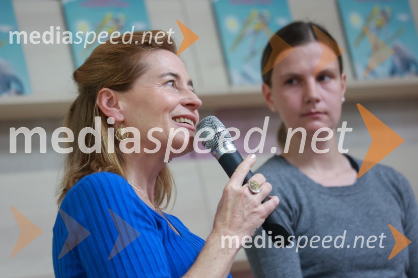  Tadeja Zupan, urednica;  Ema  Klinec, smučarska skakalkaPredstavitev pravljice Deklica, ki je poletela z mirom in srečanje s smučarsko skakalko Emo Klinec