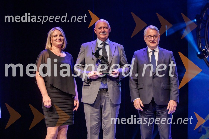  ... ;  Tomo Kres, Trgograd, srebrna gazela 2024;  Matjaž Han, minister za gospodarstvo, turizem in športZlata gazela Slovenije 2024 je podjetje Hyla