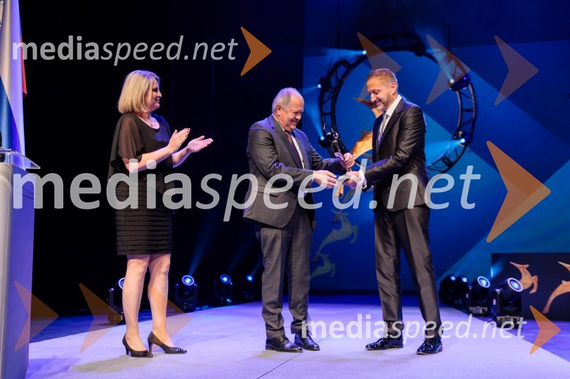  ... ;  Janez Pogačar, Hyla, zlata gazela 2024;  Klemen Boštjančič, minister za financeZlata gazela Slovenije 2024 je podjetje Hyla