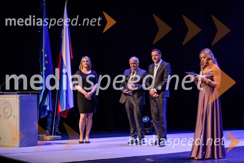  ... ;  Janez Pogačar, Hyla, zlata gazela 2024;  Klemen Boštjančič, minister za finance;  Anja Hlača Ferjančič, novinarka, RTVZlata gazela Slovenije 2024 je podjetje Hyla