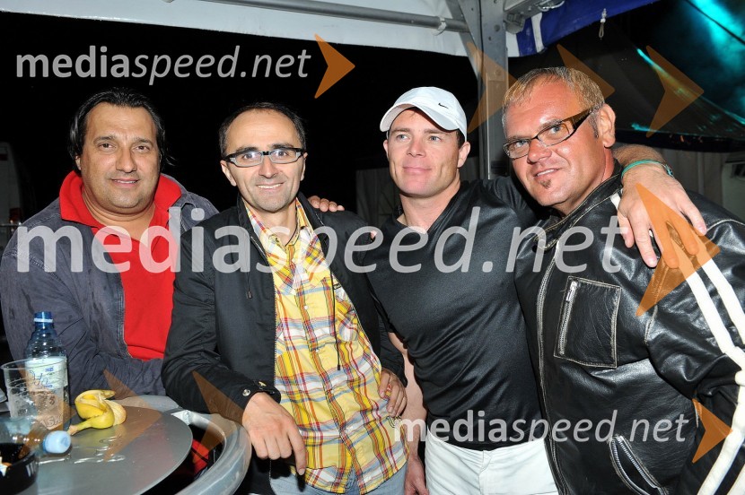 ..., ..., ... in Asim Maslo Aki, show makerVransko summer night 2009