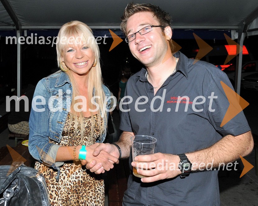 Urška Čepin, pevka in Alex Reberšek, organizator Vransko Summer NightVransko summer night 2009