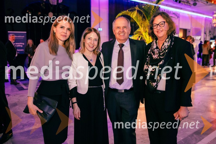  ... ;  ... ;  Janez Pogačar, Hyla, zlata gazela 2024;  ... Zlata gazela Slovenije 2024 je podjetje Hyla