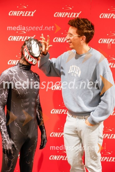  Matic  Gaiser, cosplayer, costumer;  Ian Polak Rožac - LILJANX , TikTokerVečer superjunakov s filmom Venom 3: Zadnji ples v Cineplexx Ljubljana