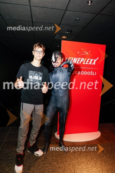  ... ;  Matic  Gaiser, cosplayer, costumerVečer superjunakov s filmom Venom 3: Zadnji ples v Cineplexx Ljubljana