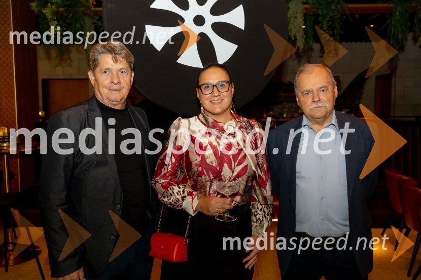  Borut Meh, predsednik smučarskih skokov in nordijske kombinacije;  ... ;  Rajko Pintar, predsednik Organizacijskega komiteja tekme za svetovni pokal v smučarskih skokih za ženske - LjubnoSvečana prireditev ob začetku prodaje vstopnic za tekme FIS in IBU svetovnega pokala