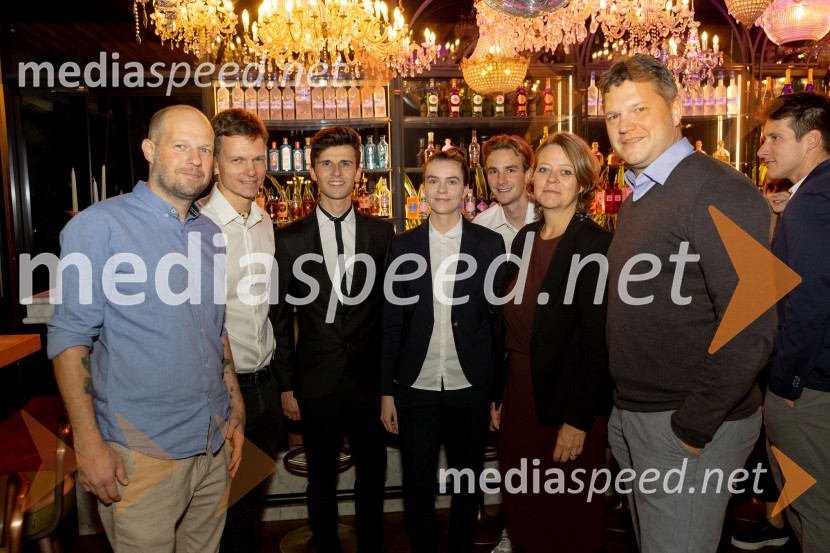  ... ;  ... ;  ... ;  ... ;  ... ;  Jerneja Jevševar Zelinka, producentka programa Val 202;  Boštjan Reberšak, novinarSvečana prireditev ob začetku prodaje vstopnic za tekme FIS in IBU svetovnega pokala