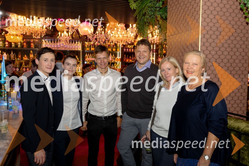  Cene Prevc, nekdanji smučarski skakalec;  ... ;  ... ;  Boštjan Reberšak, novinar;  ... ;  ... Svečana prireditev ob začetku prodaje vstopnic za tekme FIS in IBU svetovnega pokala