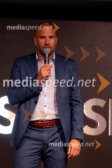  Uroš Zupan, direktor, Smučarska zveza Slovenije Svečana prireditev ob začetku prodaje vstopnic za tekme FIS in IBU svetovnega pokala
