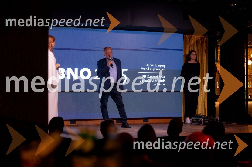  Rajko Pintar, predsednik Organizacijskega komiteja tekme za svetovni pokal v smučarskih skokih za ženske - LjubnoSvečana prireditev ob začetku prodaje vstopnic za tekme FIS in IBU svetovnega pokala